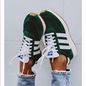 Adidas Iniki Runner I-5923 Collegiate Green and White Size 6.5 Womens
